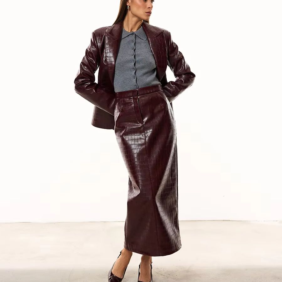 IG Women Burgundy Croc Faux Le - огляд і ціна Female Formal Wear