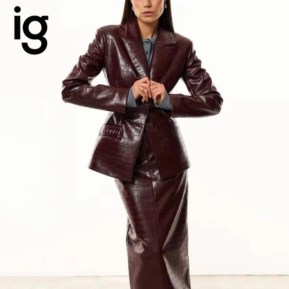 IG Women Burgundy Croc Faux Le - огляд і ціна Female Formal Wear
